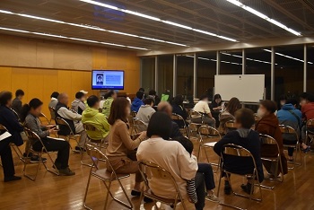 顔パス登録会の様子の写真